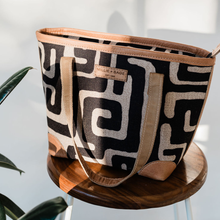 Load image into Gallery viewer, MINI BOXI BAG – LABYRITH PRINT