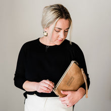 Load image into Gallery viewer, Barbra - Leather Handbag