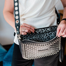 Load image into Gallery viewer, Black Muse Standard