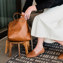 Load image into Gallery viewer, Zoe - Leather Tote Handbag