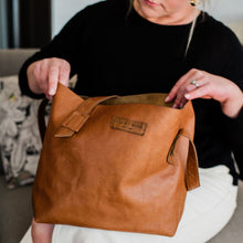 Load image into Gallery viewer, Zoe - Leather Tote Handbag