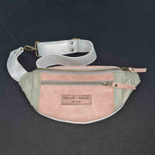 Load image into Gallery viewer, Missy Leather Moonbag