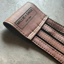 Load image into Gallery viewer, Bird Belt Carrier