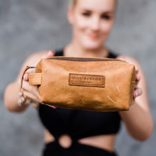 Load image into Gallery viewer, Catelyn - Leather Cosmetic Bag