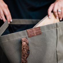 Load image into Gallery viewer, Canvas Slow Shopper Bag