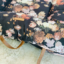 Load image into Gallery viewer, Floral - Well padded Baby + Toddler Playmat