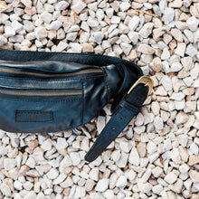 Load image into Gallery viewer, The Moonbag