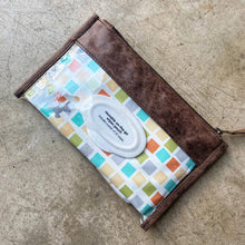 Load image into Gallery viewer, The Lollie - Leather Organiser Bag