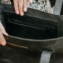 Load image into Gallery viewer, Zoe - Leather Tote Handbag