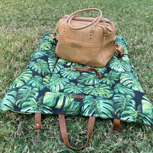 Load image into Gallery viewer, Leaf - Well padded Baby + Toddler Playmat