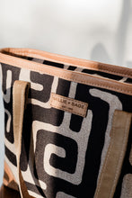 Load image into Gallery viewer, MINI BOXI BAG – LABYRITH PRINT
