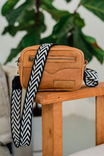 Load image into Gallery viewer, BLOCK CROSSBODY BAG
