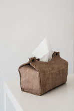 Load image into Gallery viewer, LEATHER - TISSUE BOX HOLDER
