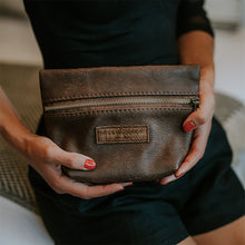 Load image into Gallery viewer, Sophia - Leather Clutch Bag 

